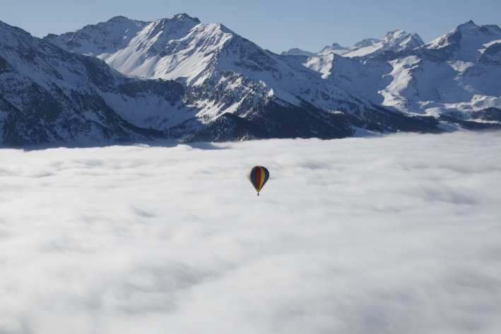 Volare sopra un mare di nuvole!