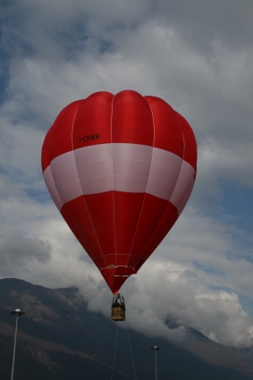 Volo vincolato per il centro commerciale Bennet di Ivrea