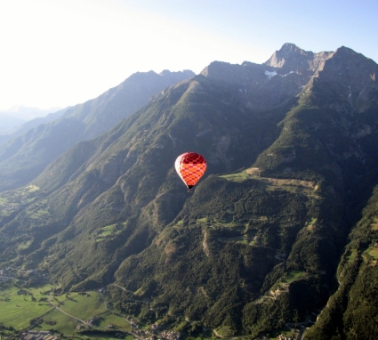 Video volo estivo in bassa risoluzione